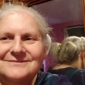 Meet your Posher, Laura sue